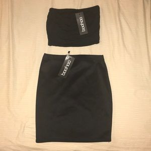 Black bandeau top + black mini skirt Outfit